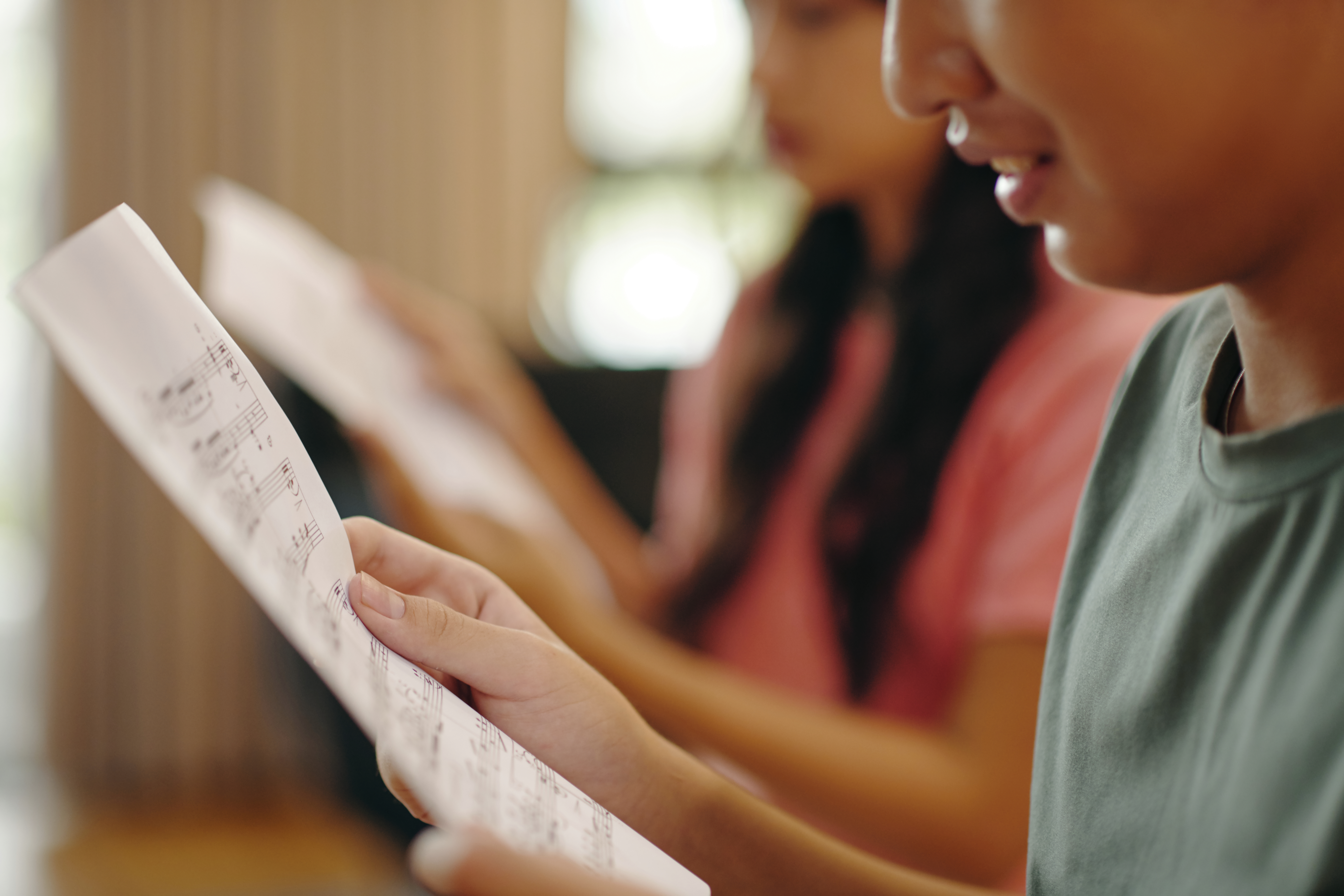 See the Music, Sing with Confidence: How Sight Singing Supercharges Versatility for Contemporary Vocalists